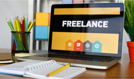 Freelancing is one of 10 ways to know how to earn dollars online in Pakistan in 2024